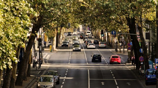 https://www.avvocatolauravendramini.it/wp-content/uploads/2020/06/traffic-3612474_1920-640x360.jpg